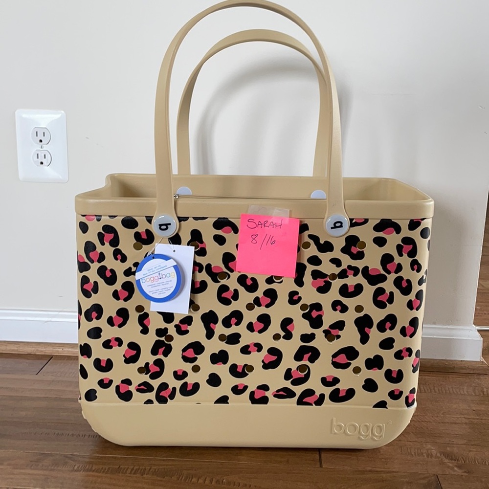 OG Large Leopard Bogg Bag with insert NWT